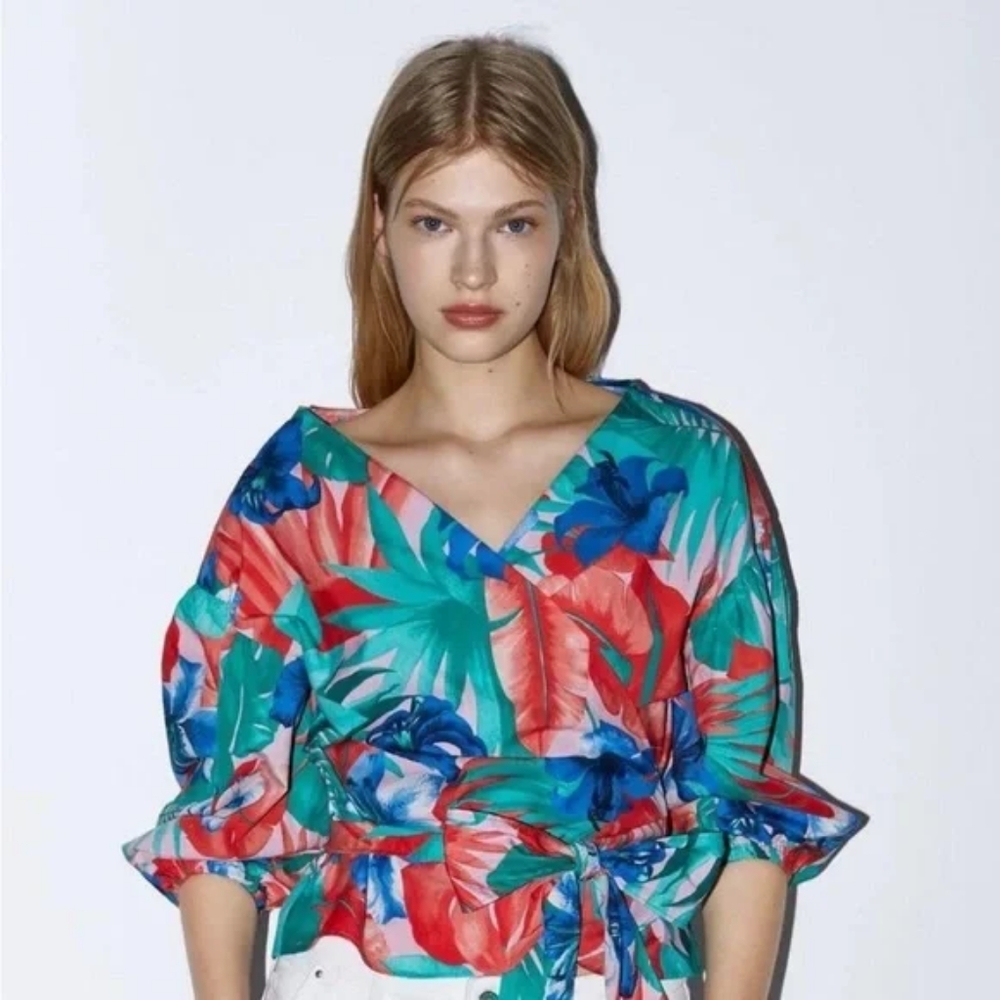 Zara Tropical Print Resort wear Cotton Poplin Wrap Blouse Size Small